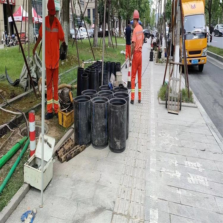 东港管道短管置换修复